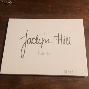 JaclynHillxMorphe palette